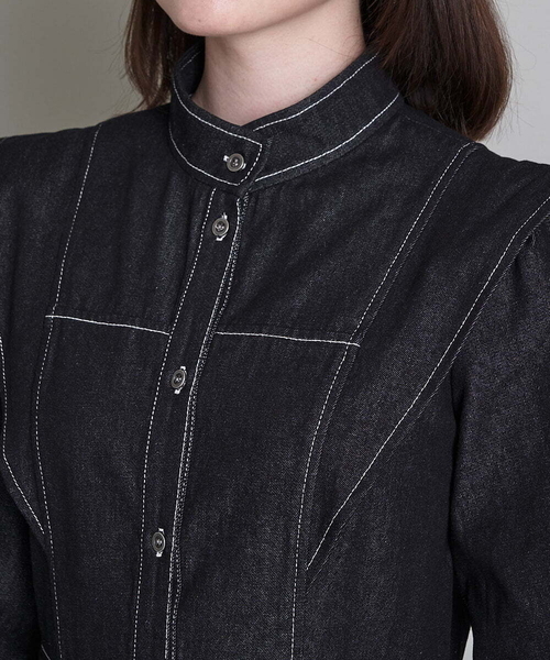 A de a.v.v（アードアー・ヴェ・ヴェ）の「襟リボン付き肩ラッフルマーメイドデニムワンピース（ワンピース・レディース・チャコールグレー/ブルー・36/38）」の22枚目の写真