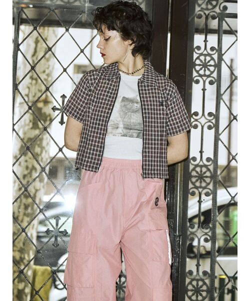 jouetie（ジュエティ）の「ZIPコンパクトシャツ（シャツ/ブラウス・レディース・イエロー/ブルー/ブラック/ピンク・MEDIUM）」の8枚目の写真