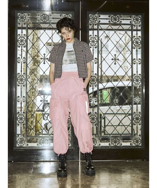 jouetie（ジュエティ）の「ZIPコンパクトシャツ（シャツ/ブラウス・レディース・イエロー/ブルー/ブラック/ピンク・MEDIUM）」の10枚目の写真