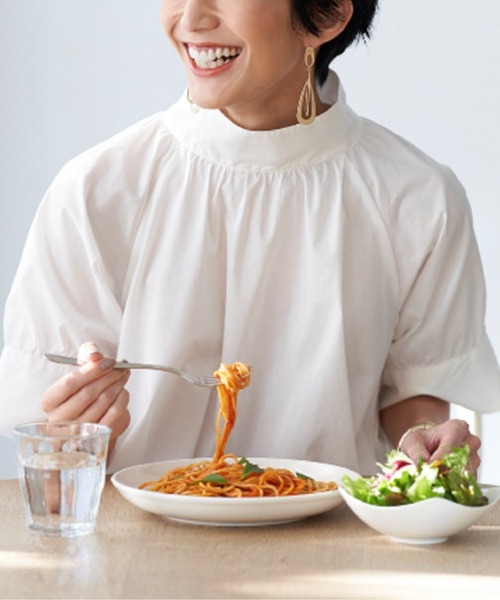 BELLUNA（ベルーナ）の「汚れが落ちやすい白！ハイネックチュニック（チュニック・レディース・ホワイト・LARGE/MEDIUM/X-LARGE）」の4枚目の写真