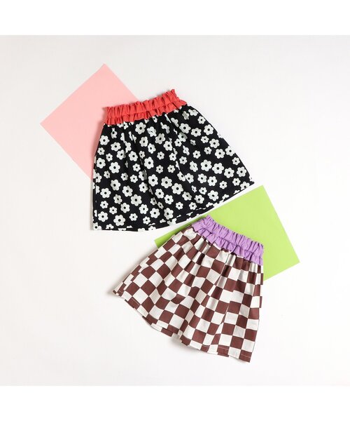 apres les cours（アプレレクール）の「フラワー・チェッカー柄ふんわりスカート（スカート・キッズ・ブラック/ブラウン・130/90/100/110/120/80）」の14枚目の写真
