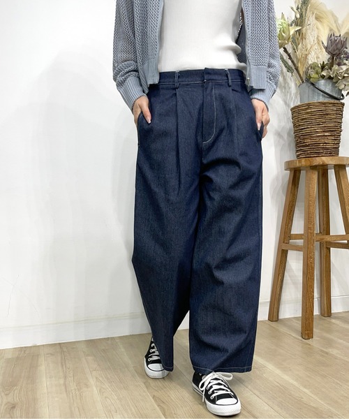 Meli rich(メリーリッチ)の「タックワイドパンツ(デニムパンツ・レディース・サックスブルー/ブルー/ネイビー・MEDIUM)」の8枚目の写真