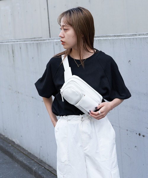 COLONY 2139（コロニートゥーワンスリーナイン）の「2ポケットボディ