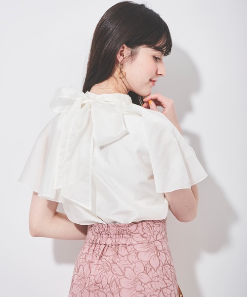 31 Sons de mode（トランテアン　ソン　ドゥ　モード）の「ケープスリーブ風エアリーブラウス（シャツ/ブラウス・レディース・オフホワイト/ピンク/ライトグリーン・36）」の6枚目の写真