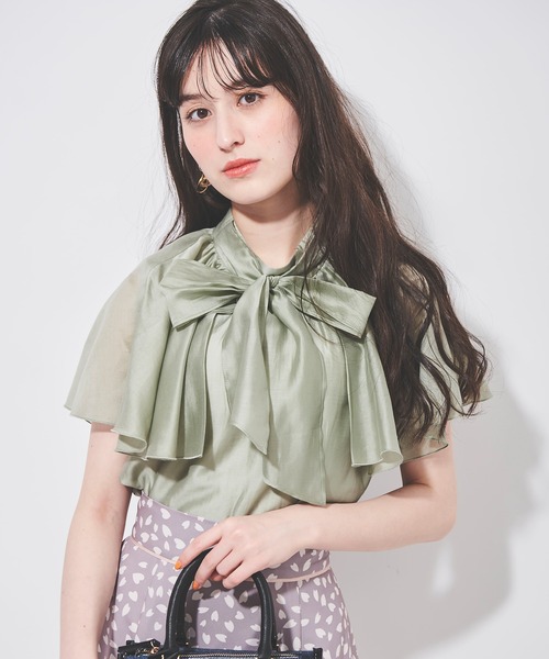 31 Sons de mode（トランテアン　ソン　ドゥ　モード）の「ケープスリーブ風エアリーブラウス（シャツ/ブラウス・レディース・オフホワイト/ピンク/ライトグリーン・36）」の10枚目の写真