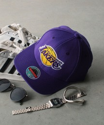 Mitchell&Ness（ミッチェル&ネス）の「【Mitchell&Ness】NBA TEAM GROUND 2.0 STRETCH SNAPBACK CELTICS BULLS LAKERS KNICKS SUNS/ベースボールキャップ（キャップ）」