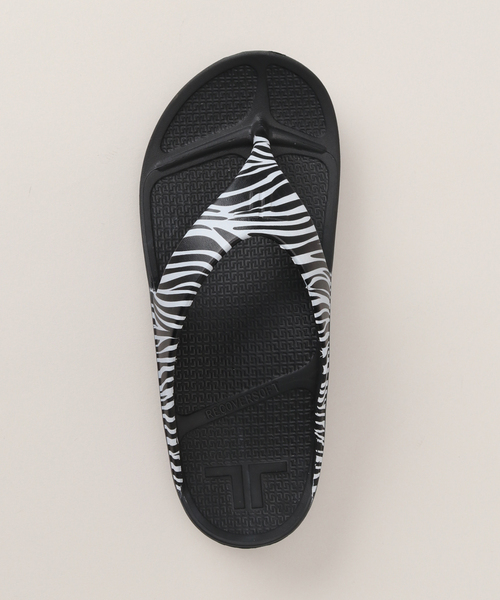 TELIC（テリック）の「【TELIC/テリック】 FLIPFLOP アニマル柄（サンダル・レディース・ブラック系その他・SMALL/LARGE/MEDIUM）」の9枚目の写真