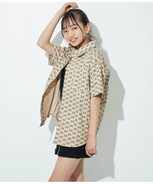 ANAP GｉRL（アナップガール）の「R+Sモノグラムデニムシャツ【親子・ジュニアお揃い】（シャツ/ブラウス・キッズ・ベージュ/ブルー・XS/M/S）」の4枚目の写真