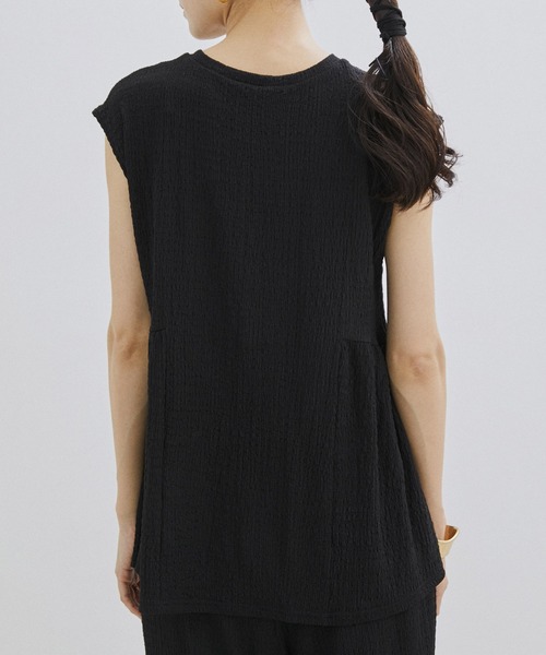 SALON adam et rope'（サロン アダム エ ロペ）の「【WEB限定】【セットアップ対応】ラッセルシャーリングウエストギャザーペプラムTシャツ（Tシャツ/カットソー・レディース・ブラック/グレー/オフホワイト・FREE）」の12枚目の写真