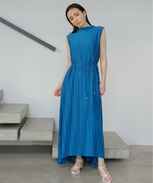 anuans（アニュアンス）の「バックテールプリーツカットワンピース（ワンピース・レディース・ベージュ/ライトグレー/ターコイズブルー/アイボリー・FREE）」の12枚目の写真