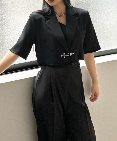 LVEU.(ラブユ.)の「【ZOZOTOWN限定】American sleeve camisole / パッド付きアメリカンスリーブキャミソール(キャミソール・レディース・ブラック・FREE)」の2枚目の写真