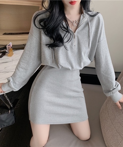 NANEA(ナネア)の「フード付きワンピース(ワンピース・レディース・ブラック/ホワイト/グレー・SMALL/MEDIUM)」の21枚目の写真