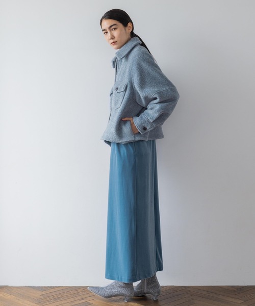 yuw(ユウ)の「ZIPショートブルゾン 973649(ブルゾン・レディース・ブラック/ブルー・FREE)」の5枚目の写真