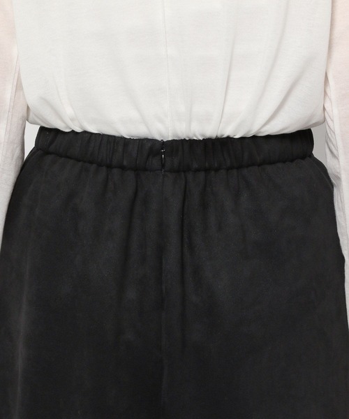 LEPSIM(レプシィム)の「フェイクスエードナロースカート 971232(スカート・レディース・ベージュ/カーキブラウン/ブラック・FREE)」の6枚目の写真