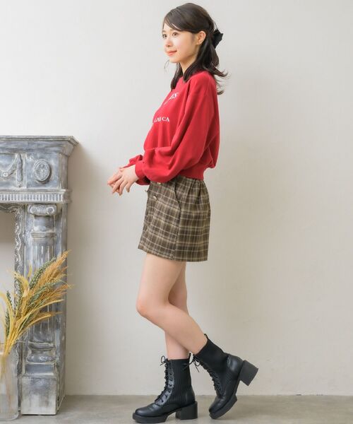 コーデ売り レトロガール 赤チェックスカート 刺繍スウェット マフラー プレートケーブルNTカーデ|ems excite | RETRO GIRL ONLINE