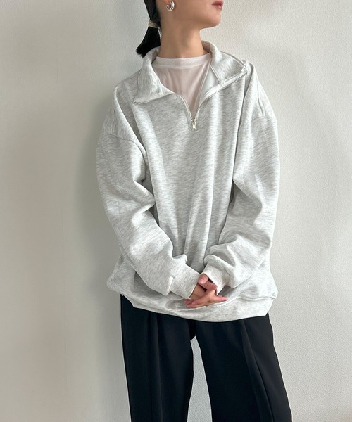 Kotoe(コトエ)の「【UNISEX】 ビッグシルエット ハーフジッププルオーバー ハイネックスウェット(スウェット・レディース・グレー/ブラック・FREE)」の2枚目の写真
