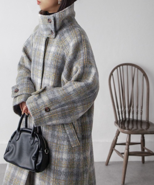 Chillfar（チルファー）の「チェック柄スタンドカラーラグランコート（チェスターコート・レディース・アイボリー/ネイビー/グレー・MEDIUM/LARGE）」の8枚目の写真