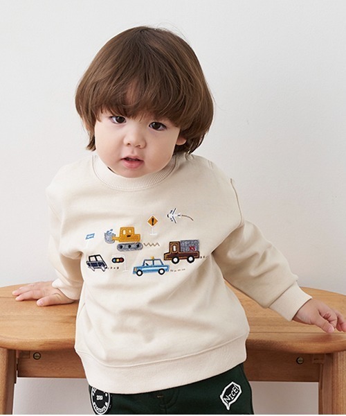 kladskap（クレードスコープ）の「乗り物アップリケトレーナー（スウェット・キッズ・ネイビー/ライトベージュ・110cm/80ｃｍ/100cm/90cm）」の4枚目の写真