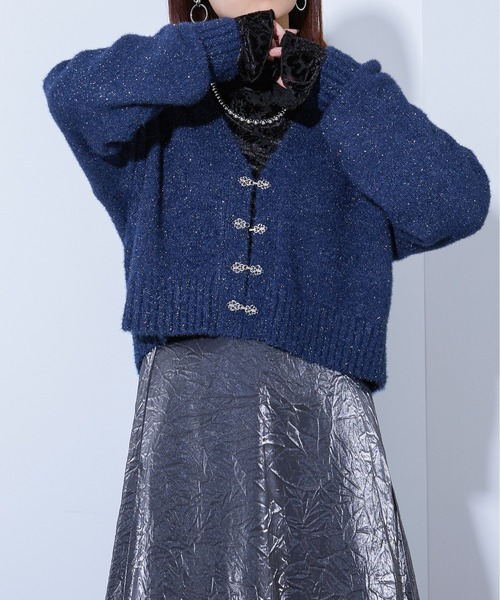 Ellno de Mavie(エルノデメヴィ)の「ラメシャギーメタルチャイナカーディガン(カーディガン/ボレロ・レディース・ブラック/ブルー/ボルドー・FREE)」の21枚目の写真