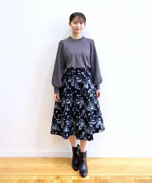 index(インデックス)の「◆≪6color≫ プリーツスリーブニット【抗ピル/洗濯機洗い可】(ニット/セーター・レディース・ライトグレー/ホワイト系9/ライトブルー/レッド系1/ブラック系7/チャコールグレー・42/38/34/40/36)」の10枚目の写真