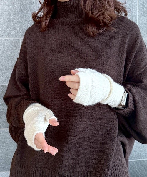 LEPSIM(レプシィム)の「フィンガーレスグローブ 988920(手袋・レディース・オレンジ/アイボリー/ブルー/ベージュ系その他/ブラック/グレー・ONE SIZE)」の7枚目の写真