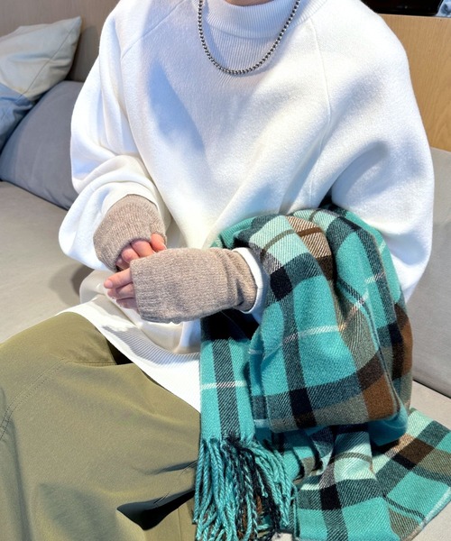 LEPSIM(レプシィム)の「フィンガーレスグローブ 988920(手袋・レディース・オレンジ/アイボリー/ブルー/ベージュ系その他/ブラック/グレー・ONE SIZE)」の16枚目の写真