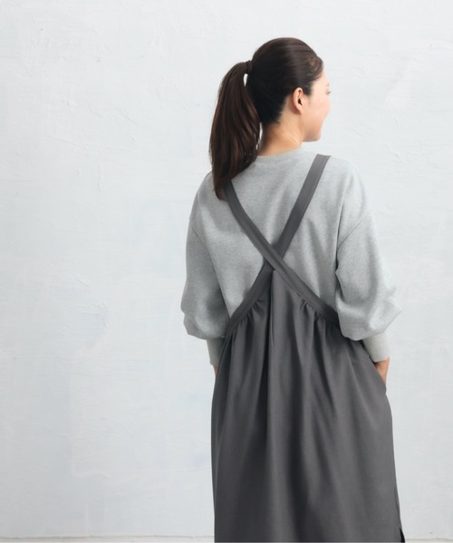 COCO WALK（ココウォーク）の「COCOWALK:ギャザーバッククロスエプロン（エプロン・レディース・チャコールグレー/グレイッシュベージュ・FREE）」の10枚目の写真