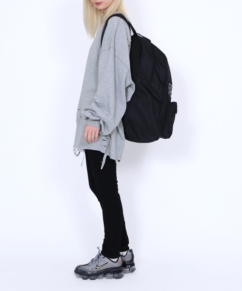 PUNYUS（プニュズ）の「スーパービッグバックパック（バックパック/リュック・レディース・ブラック・FREE）」の3枚目の写真