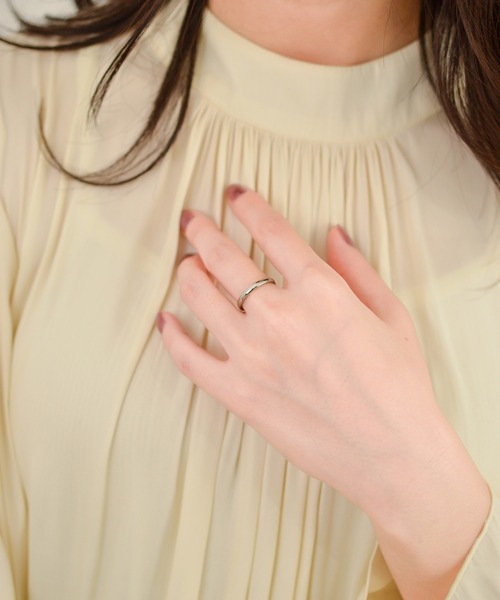 BROTHERHOOD（ブラザーフッド）の「【earyear】チャビー プレーン リング「サージカルステンレス316L」（リング・レディース・その他3/その他8/その他1/その他9/その他7/その他6/その他10/その他4/その他5/その他2・MEDIUM/SMALL/LARGE/X-SMALL）」の18枚目の写真