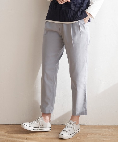 ikka(イッカ)の「GOKU楽パンツ ストレッチテーパード(その他パンツ・レディース・オリーブ/ブラック/ベージュ/ライトグレー/オフホワイト・M/L/S)」の3枚目の写真