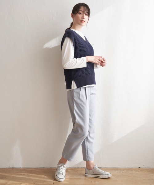 ikka(イッカ)の「GOKU楽パンツ ストレッチテーパード(その他パンツ・レディース・オリーブ/ブラック/ベージュ/ライトグレー/オフホワイト・M/L/S)」の15枚目の写真