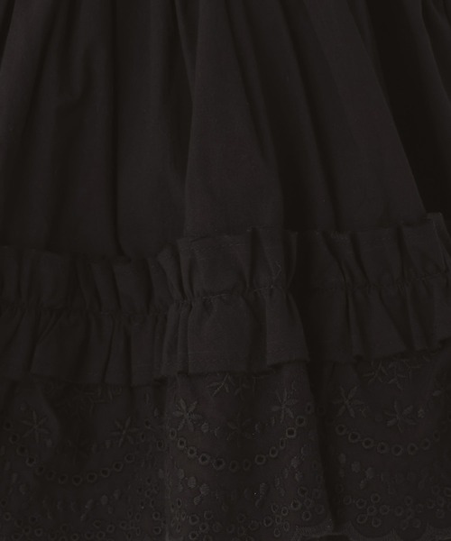 LOWRYS FARM（ローリーズファーム）の「シシュウエプロンワンピース　100712（ワンピース・キッズ・ブラック/ホワイト・110cm/130cm/150cm）」の17枚目の写真