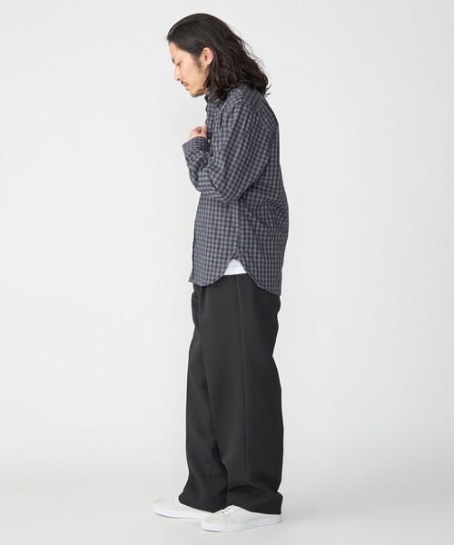 SHIPS(シップス)の「【WEB限定】SHIPS: MADE IN JAPAN ワンポイント ロゴ ギンガムチェック シャツ(シャツ/ブラウス・メンズ・グレー/ネイビー・SMALL/MEDIUM/X-LARGE/LARGE)」の5枚目の写真
