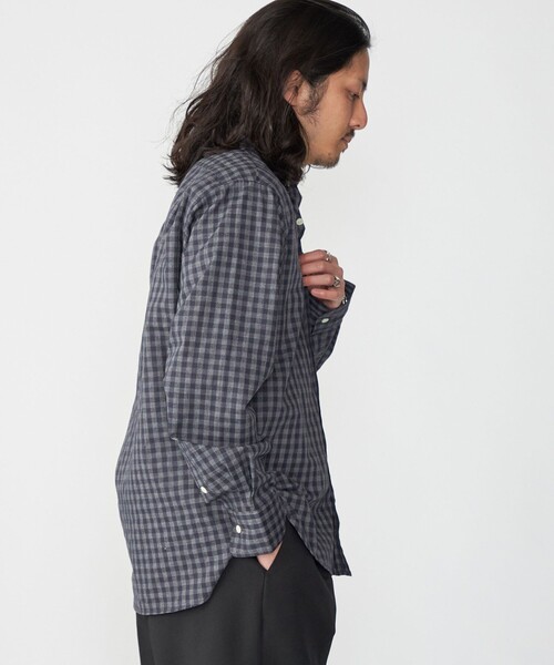 SHIPS(シップス)の「【WEB限定】SHIPS: MADE IN JAPAN ワンポイント ロゴ ギンガムチェック シャツ(シャツ/ブラウス・メンズ・グレー/ネイビー・SMALL/MEDIUM/X-LARGE/LARGE)」の11枚目の写真