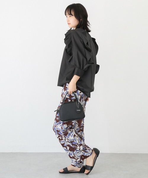 LAVEANGE（ラビアンジェ）の「カウレザーミニボストンショルダーバッグ（ショルダーバッグ・レディース・シルバー/ブラック・F）」の7枚目の写真