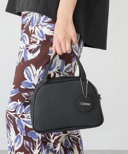 LAVEANGE（ラビアンジェ）の「カウレザーミニボストンショルダーバッグ（ショルダーバッグ・レディース・シルバー/ブラック・F）」の13枚目の写真