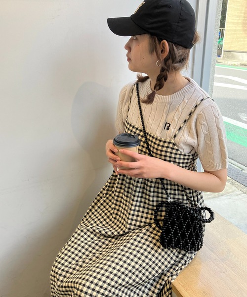 AS KNOW AS plus（アズノゥアズプラス）の「◎リボンジャカード＆ロゴ刺繍ケーブル半袖ニットプルオーバー（ニット/セーター・レディース・ネイビー/グレー/ピンク/アイボリー/グレー系/レッド系/サックスブルー系/レッド系1/アイボリー系/ネイビー系/アイボリー系1・FREE）」の16枚目の写真