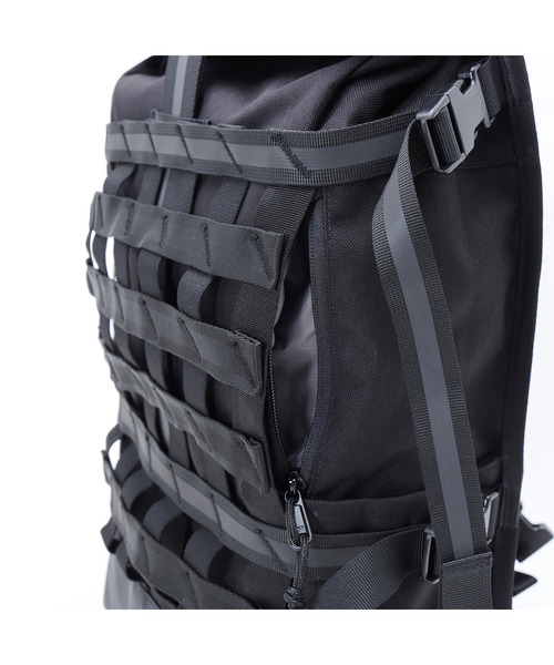 CHROME（クローム）の「［ CHROME / クローム ］BARRAGE 22L PACK / バラージ 22L パック 完全防水 19L-22L バックパック（バックパック/リュック・メンズ・グレー系その他/ブラック・FREE）」の8枚目の写真