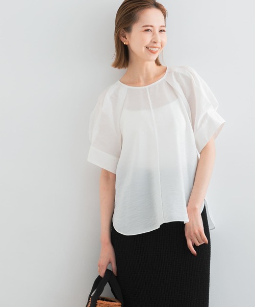 URBAN RESEARCH ROSSO WOMEN（アーバンリサーチ　ロッソ）の「5分袖タックボリュームシアーブラウス（シャツ/ブラウス・レディース・ホワイト/モカ/オレンジ系その他・FREE）」の9枚目の写真