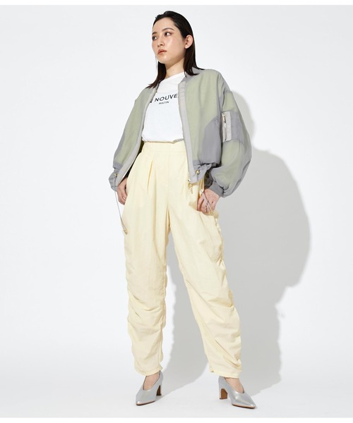 Settimissimo（セッティミッシモ）の「サイドギャザー ナイロン パンツ ロング（その他パンツ・レディース・ブラック/アイボリー・M）」の7枚目の写真