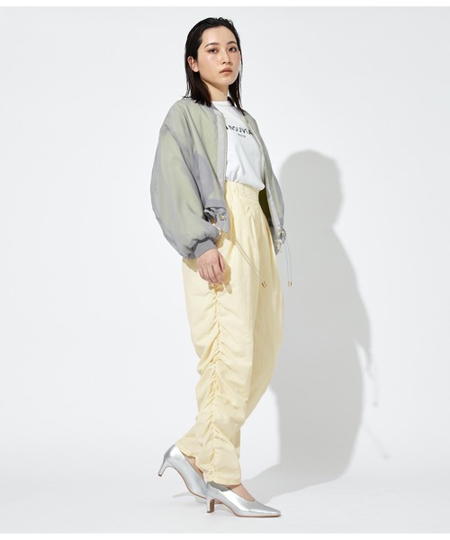 Settimissimo（セッティミッシモ）の「サイドギャザー ナイロン パンツ ロング（その他パンツ・レディース・ブラック/アイボリー・M）」の8枚目の写真