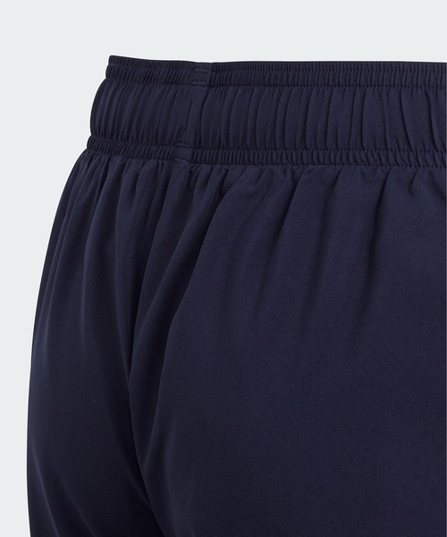 セール】エッセンシャルズ スモールロゴ チェルシーショーツ