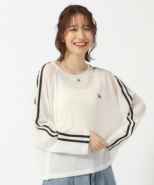 Cutie Blonde(キューティーブロンド)の「◆大人の抜け感コーデに ライン入りシアートップス(Tシャツ/カットソー・レディース・チャコールグレー/ホワイト系/グリーン系・04/03/02)」の1枚目の写真