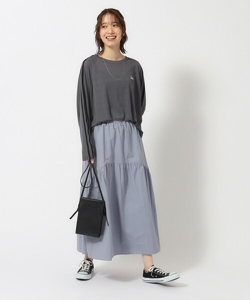 Cutie Blonde(キューティーブロンド)の「◆大人の抜け感コーデに ライン入りシアートップス(Tシャツ/カットソー・レディース・チャコールグレー/ホワイト系/グリーン系・04/03/02)」の10枚目の写真