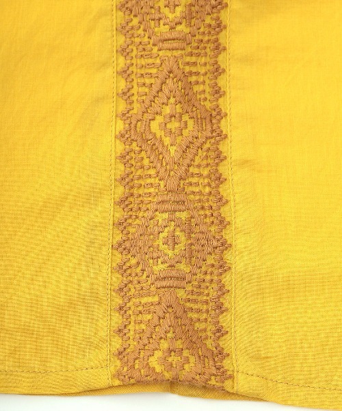 チチカカ（チチカカ）の「ジオメトリック刺繍プルオーバー（シャツ/ブラウス・レディース・マスタード/ブルー/ブラック・FREE）」の16枚目の写真