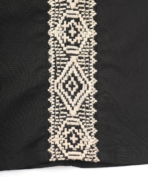 チチカカ（チチカカ）の「ジオメトリック刺繍プルオーバー（シャツ/ブラウス・レディース・マスタード/ブルー/ブラック・FREE）」の18枚目の写真