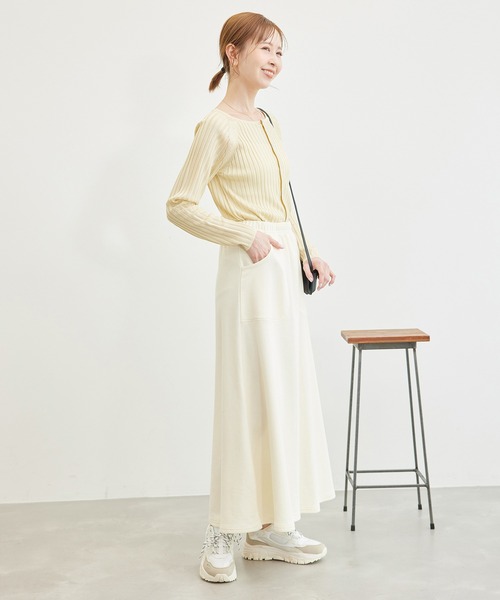ROPE' PICNIC(ロペピクニック)の「メタルライクヤーンニットカーディガン(カーディガン/ボレロ・レディース・ブラック/ホワイト/クリーム・38)」の13枚目の写真