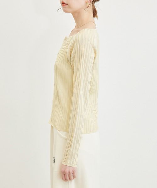 ROPE' PICNIC(ロペピクニック)の「メタルライクヤーンニットカーディガン(カーディガン/ボレロ・レディース・ブラック/ホワイト/クリーム・38)」の18枚目の写真
