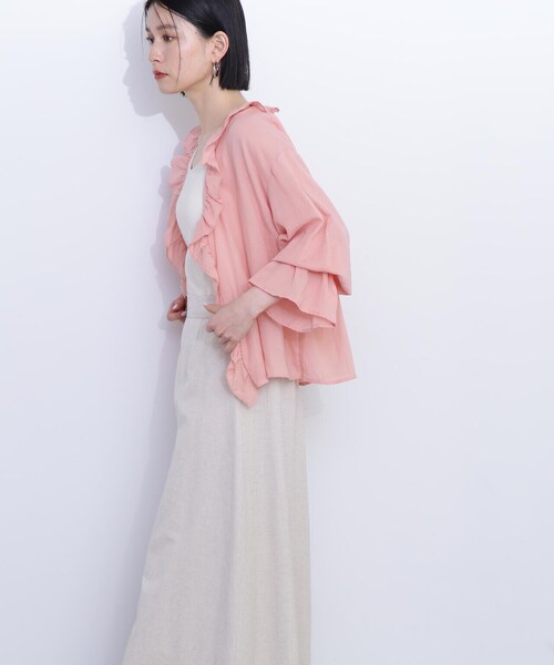 N.(N. Natural Beauty Basic)(エヌエヌナチュラルビューティーベーシック)の「ラッフル付き羽織ブラウス(シャツ/ブラウス・レディース・ホワイト/ピンク・MEDIUM)」の18枚目の写真