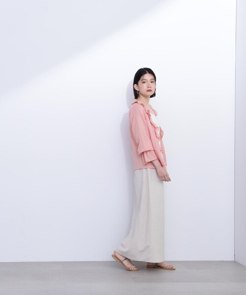 N.(N. Natural Beauty Basic)(エヌエヌナチュラルビューティーベーシック)の「ラッフル付き羽織ブラウス(シャツ/ブラウス・レディース・ホワイト/ピンク・MEDIUM)」の19枚目の写真